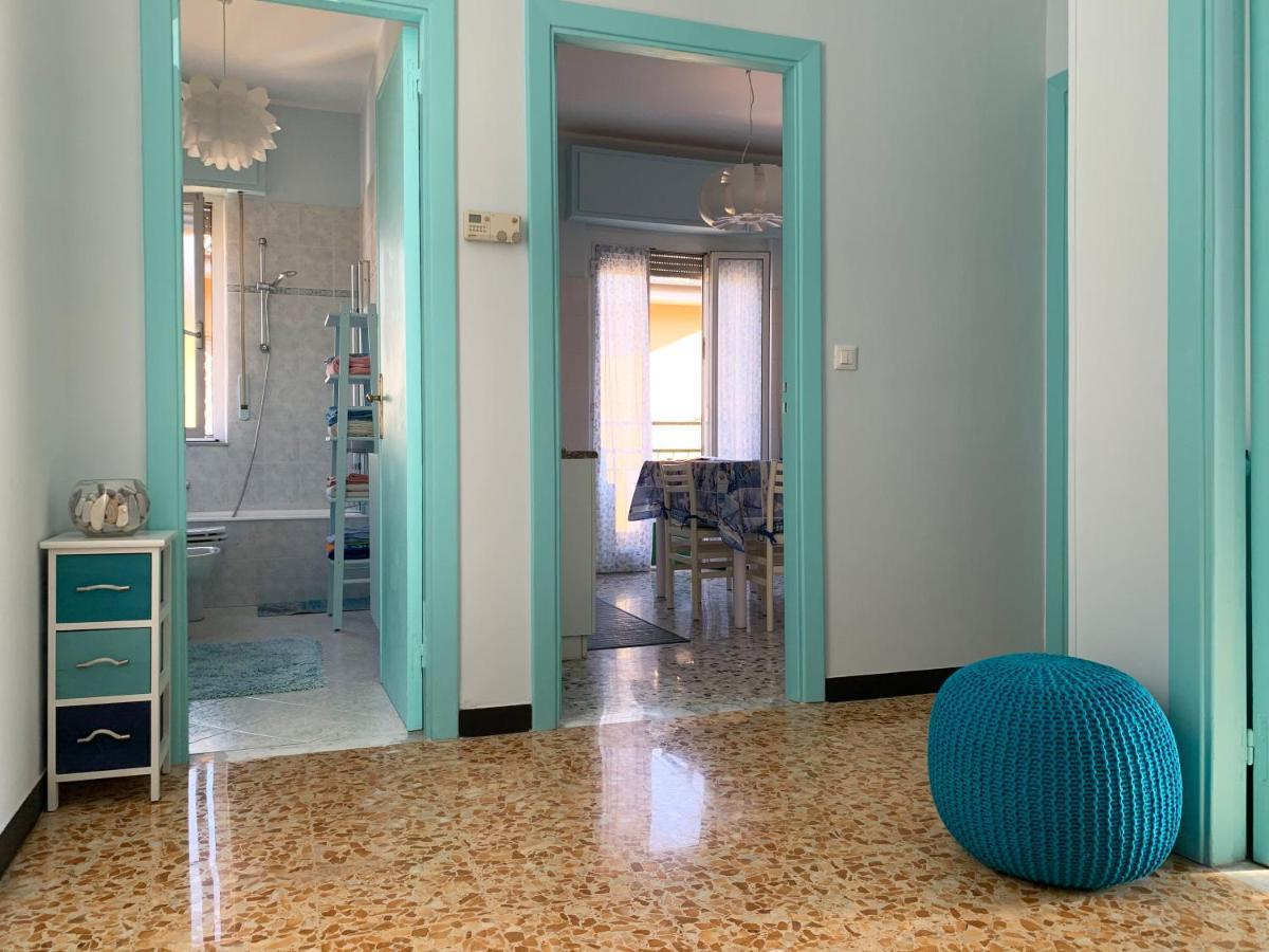 Biker'S Blue Cove Apartment Finale Ligure Exterior photo